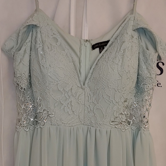 Off the shoulder pastel Jodie Kristopher dress - Picture 3 of 8